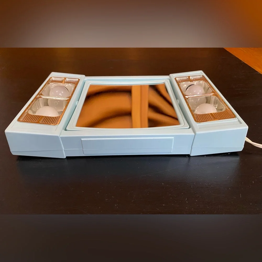60s Vintage • Model’s Choice vanity mirror with case #Mod